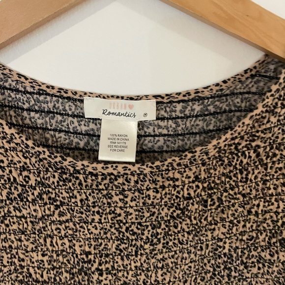 Urban Romantics Cheetah Peplum Top size M - Picture 3 of 5